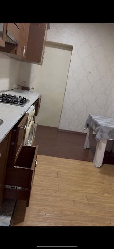 ceyranbatan ev: Vorovskidə, Azadlıq metrosuna 5-7 dq məsafədə yerləşən şəxsi həyət evi — 4