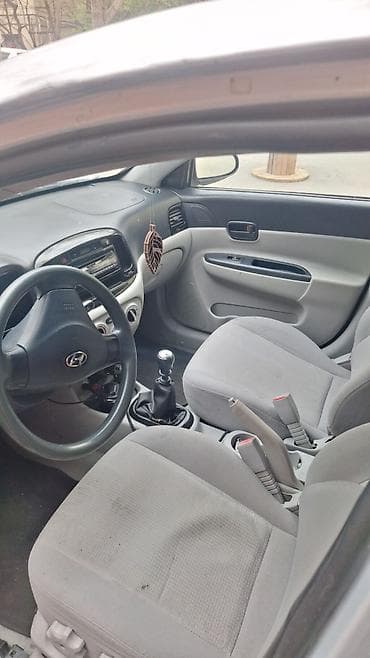 changan benni 2014: Hyundai Accent: 1.5 l | 2007 il Sedan — 6