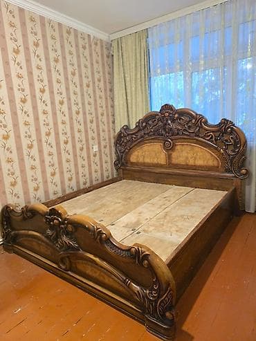 carpayl: İşlənmiş, İkinəfərlik çarpayı, Bazasız, Matras ilə, Siyirməsiz, Malayziya — 1
