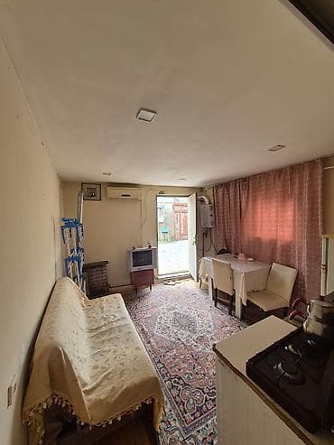 60 kv. m, 2 otaqlı, Su, Kanalizasiya, İnternet