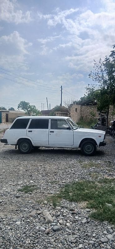 klas 6: VAZ 2104 univeral kuzov - Kuzov növü: 5 qapılı universal (station — 3