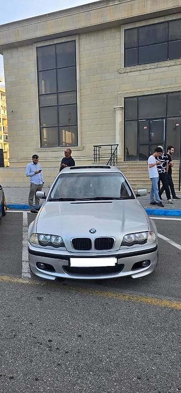 bmw e60 m: BMW 3 series: 2 l | 1999 il Sedan — 1