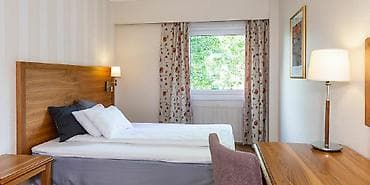 Otelimiz 24 saat isleyir qiymetler endi hotel bakida