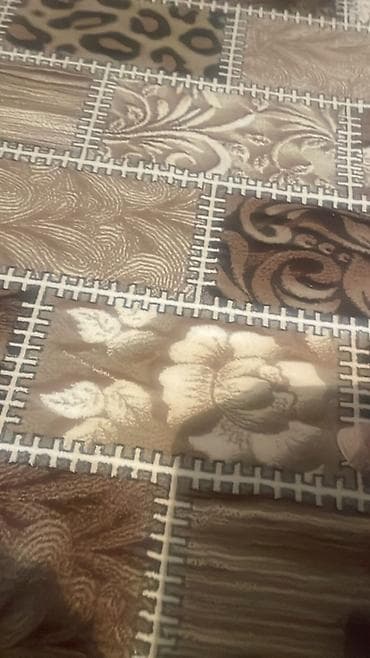 Süni güllər: Divan üçün rəng - Qəhvəyi Yataq örtüyü — 1