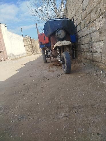 maşınlar: Yükdaşıma üçün üçtəkərli mini-transport - Konstruksiya: arxası açıq — 3