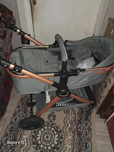 usaq salvari: Çıxarıla bilən beşikli araba — 2