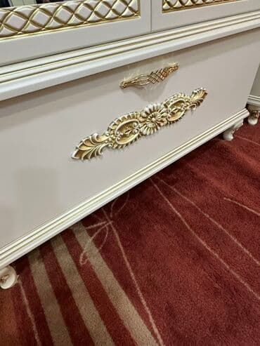 vitrin suse: Şüşəli dolab vitrini — 4