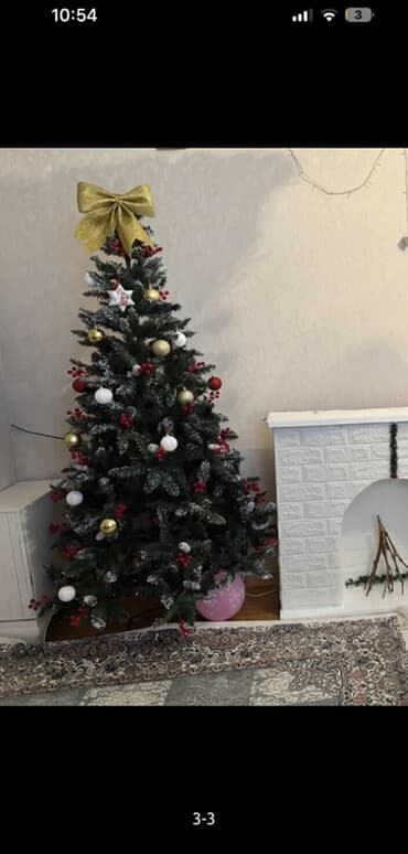 Süslənmiş süni Yeni il şam ağacı - Material: yüksək keyfiyyətli süni lalafo.az -da Süslənmiş süni Yeni il şam ağacı - Material: yüksək keyfiyyətli süni