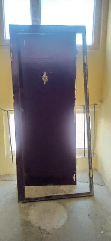 Demir qapi 205/88sm 120azn qiymet sondur Ehmedli 7025 leli Dəmir