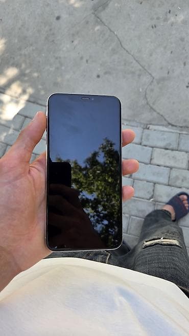 IPhone Xs Max, 64 GB, Gümüşü, Face ID — 4