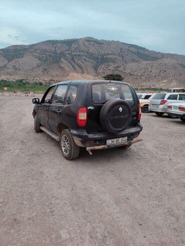 naxçıvan masin elanlari: Chevrolet Niva: 1.8 l | 2006 il 213546 km Ofrouder/SUV — 2