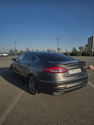 nissan x trail 2006: Ford Fusion: 2 l | 2018 il 133862 km Sedan — 9