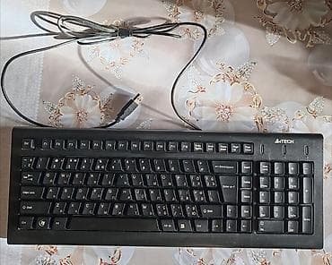 A4Tech simli klaviatura - Tam ölçülü dizayn: standart hərf bloku