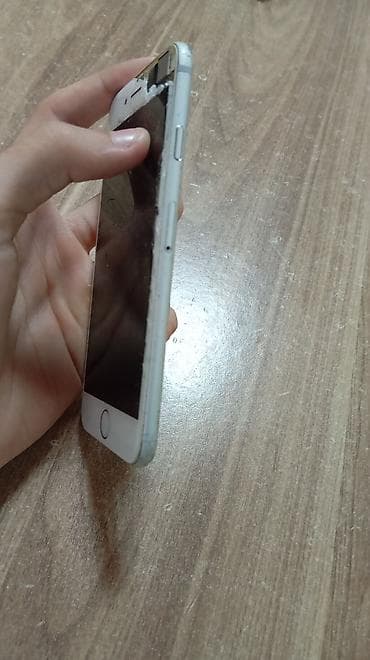 səs gücləndrici: IPhone 6, 16 GB, Gümüşü, Qırıq — 5