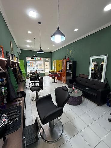 kiraye berber salonlari: Bərbər tələb olunur, Fiks edilmiş ödəniş, 1-2 illik təcrübə — 2