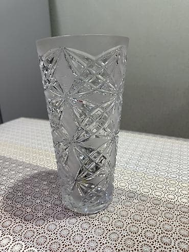 suse qab: Şüşə qab dəsti - 1 ədəd kəsimli dizayna malik, naxışlı şüşə — 1