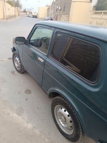 опель вектра запчасти: VAZ (LADA) 4x4 Niva: 1.6 l | 1998 il Sedan — 5