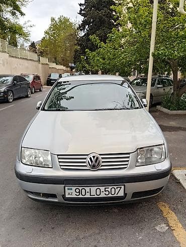 Nəqliyyat: Volkswagen Bora: 1.6 l | 1999 il Sedan — 1
