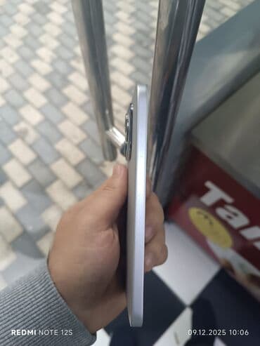 honor play qiymeti: Honor 400 Lite, 256 GB, rəng - Gümüşü, Barmaq izi — 3