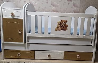 Uşaq mebeli: Oğlan və qız üçün, Dördbucaq, Beşik, Matras ilə — 1