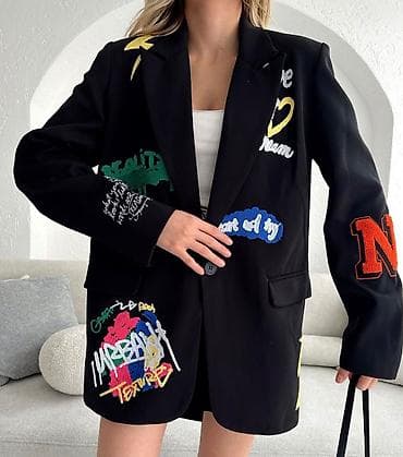savis krem e: Qrafiti naxışlı qara blezer Quzu Markası pencək, heç geyinilməyib — 4