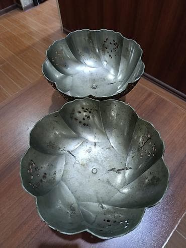 saxlama qab: Sumqayit seherinde esasen restoran ucun meyve qablari satilir.meyve — 1