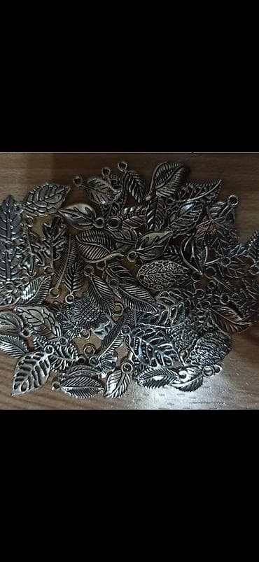 klon geyimi: Dəstə daxildir: Kulon, Platin — 2