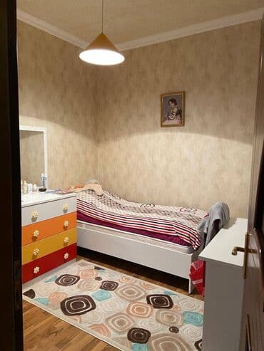 срочно продам квартиру: 3 комнаты, Новостройка, м. Ази Асланов, 69 м² — 3