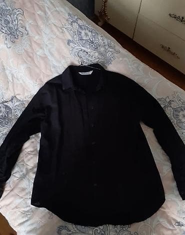 Yenidir. Qiyməti 25 azn deyil sadəcə 15 azn. Sadəcə metrolara