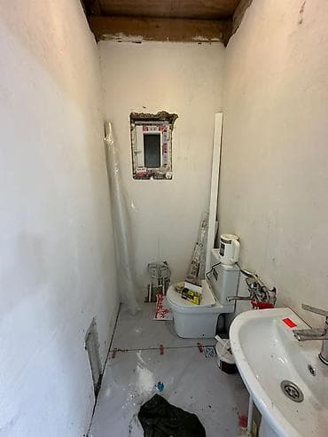 həyət evi: Satılır: 3otaqlı Abşeron rayonu Mehdabat qəsəbəsi polis idarəsinnen — 2