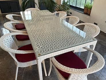 stul gence: 8 nəfərlik rattan yemək dəsti - Tərkib: 1 ədəd böyük düzbucaqlı masa — 5