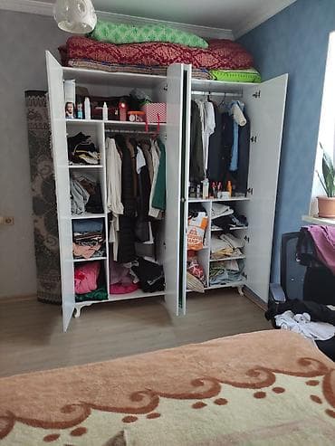 Yataq otağı mebel dəsti Tərkibi: - 4 qapılı şkaf: orta hissədə 2 ədəd — 4