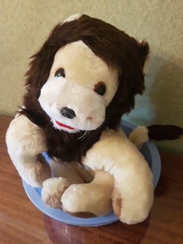 советская мягкая игрушка: ● Yumşaq ŞİR oyuncaq ● Almaniya istehsalı. ( Made in GDR ). Sovet — 1