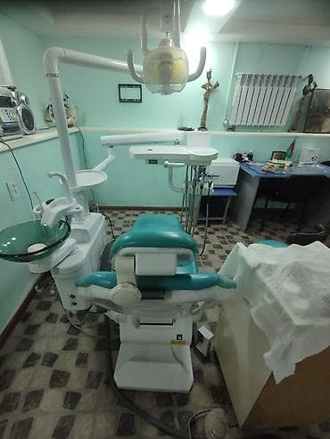 Tibbi maskalar: Stomatoloji kreslo və avadanlıq komplekti - Tam funksional — 3