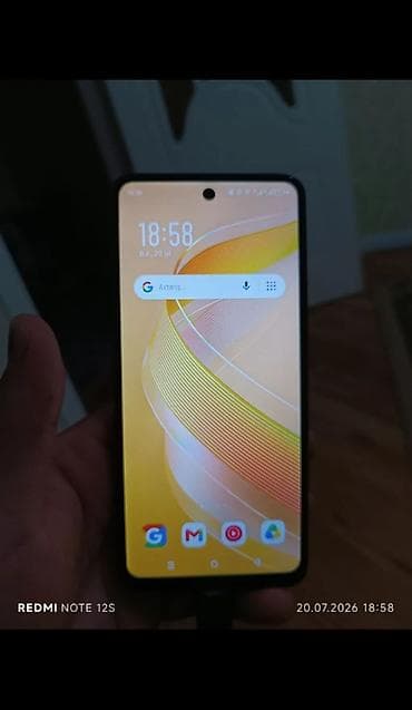 kabro telefon: Infinix Smart 8, 128 GB, rəng - Mavi, Sensor — 2