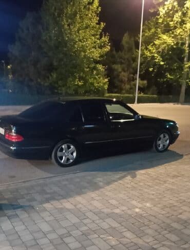 купить чехлы на авто: Qara rəngli sedan avtomobil - Klassik, zərif dizayn: uzunsov kuzov — 1