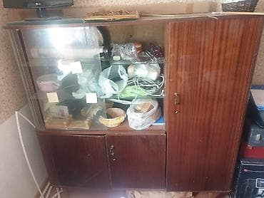 ofis dolabi: Servant, sovet istehsalı. İşlənmiş, amma əla vəziyyətdədir — 2