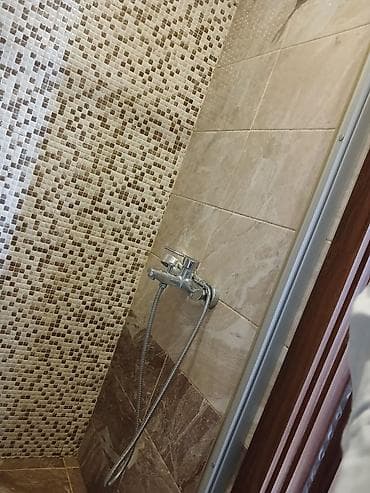 zabratda ev: Xirdalanda kristal 2 de 11/5 mertebesinde 2 otaqli ev 450 azn bütün — 9
