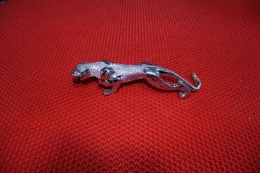 qubada ucuz avtomabiller: Dekorativ peleng bundan başqa hər növ avtomobi̇l aksessuarlarinin — 1