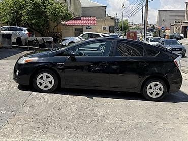 tank 3 pro max: Toyota Prius: 1.8 l | 2010 il Sedan — 10
