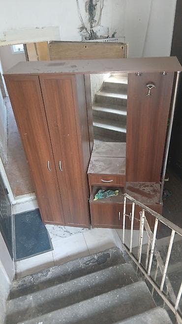 iskaf: Dəhliz üçün şkaf-komod dəsti - Material: ağac teksturalı laminat — 1