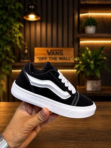 krosovka: Vans Old Skool üslubunda qara-ağ skeyt krossovkası - Üst hissə: qara — 1