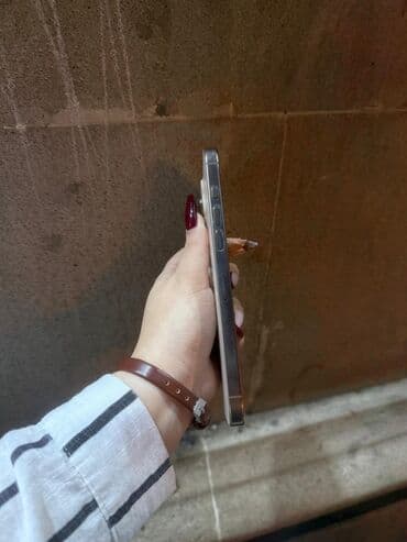 dubai version iphone: IPhone 16 Pro Max, 256 GB, Desert Titanium — 2