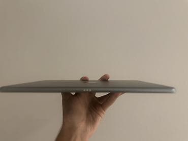 sazz wifi: IPad 8 128 GB satılır iPad 8 128 GB satılır. İşlək vəziyyətdədir — 5