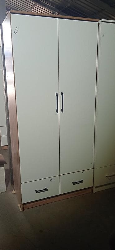 paltar dolab: Məhsul: 2 qapılı paltar dolabı (alt hissədə 2 çekmece) Təsvir: - — 1