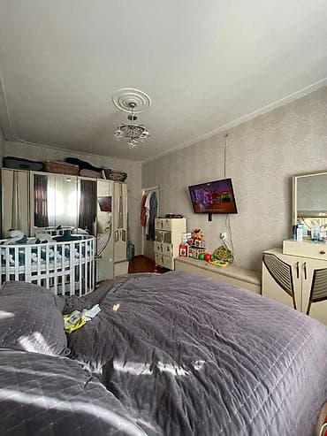 Kirayə mənzillər: Bakı, Yasamal, 3 otaqlı, Köhnə tikili, m. Elmlər Akademiyası, 75 kv. m — 3