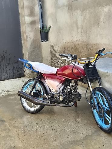 Moped/motosiklet – özəlləşdirilmiş şəhər və kənd üçün praktiki