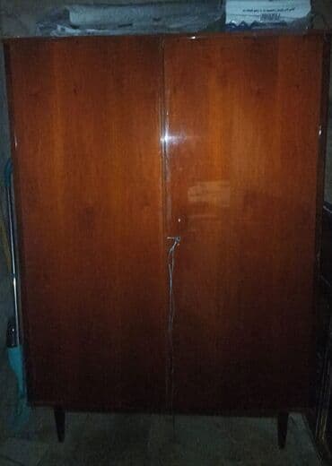 taxt demirleri: Açılan, 2 qapılı Düz dolab, Qarderob, paltar dolabı — 1