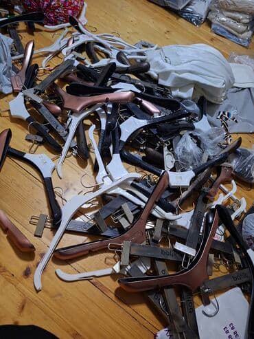 Məhsul: Paltar asılqanları dəsti Təsvir: - Müxtəlif model və — 2