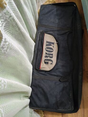 roland fantom: Sintezator, Roland — 4